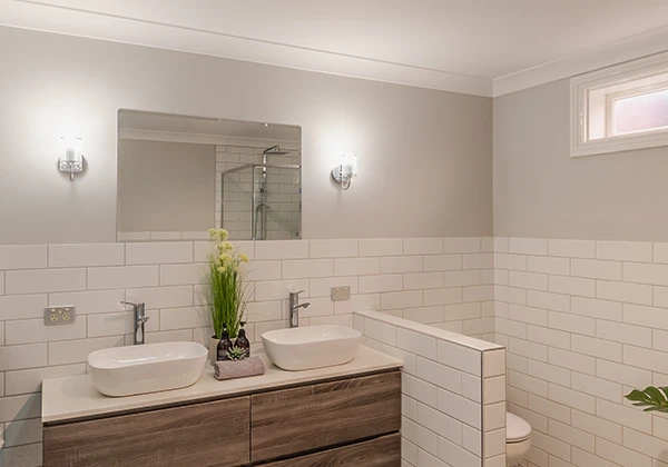 avoid-bathroom-lighting-mistakes